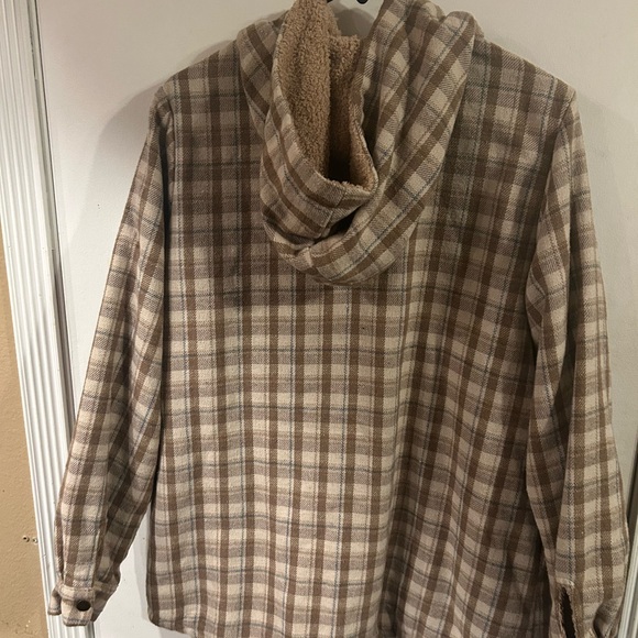 Plaid Button-Up Jacket - Picture 2 of 4